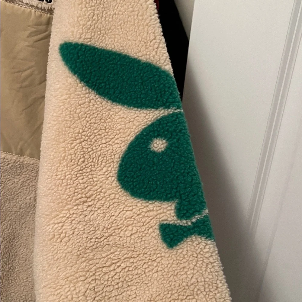 Rare Playboy x Pleasures Sherpa🔥🔥 - Picture 4 of 6